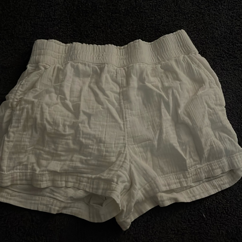 Loft Linen Shorts